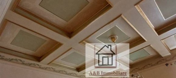 4 bedrooms Apartment in Livorno, Italy No. 220527 27