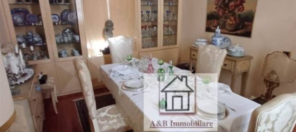 4 bedrooms Apartment in Livorno, Italy No. 220527 4