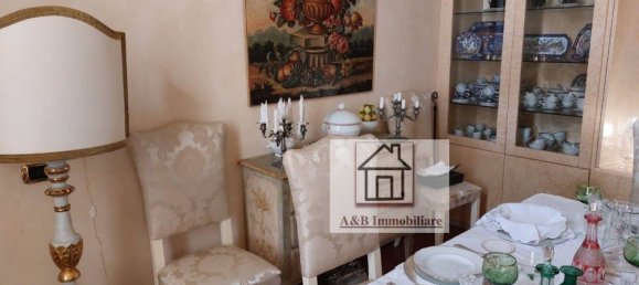 4 bedrooms Apartment in Livorno, Italy No. 220527 61