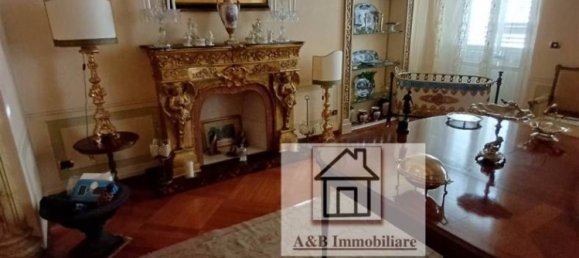 4 bedrooms Apartment in Livorno, Italy No. 220527 20