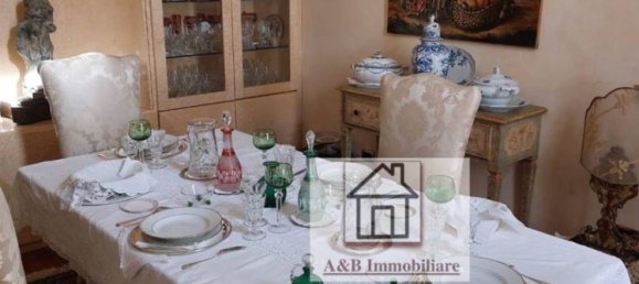 4 bedrooms Apartment in Livorno, Italy No. 220527 58