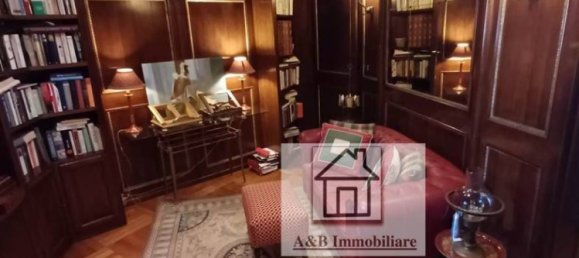 4 bedrooms Apartment in Livorno, Italy No. 220527 33