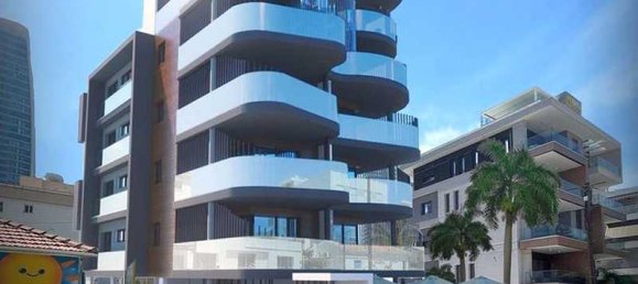 3 bedrooms Apartment in Limassol, Cyprus No. 19687 11