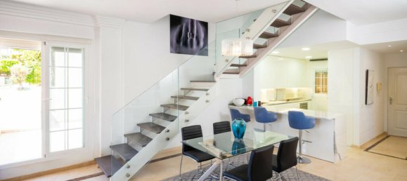 3 غرف نوم منزل ذو طابقين في Marbella, Spain رقم 39397 8