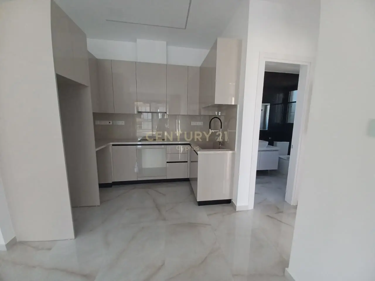 1 Schlafzimmer Wohnung in Mouttagiaka, Cyprus, Nr. 5685