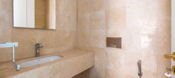 2 bedrooms Apartment in Limassol, Cyprus No. 18793 6