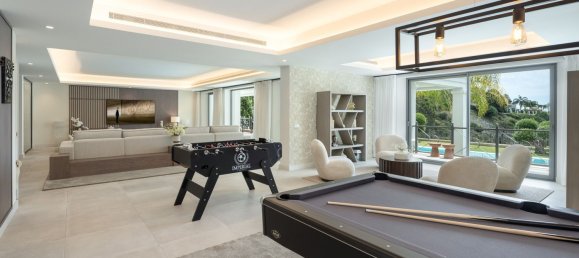 Casa de 5 dormitorios en El Madronal, Spain No. 187864 23