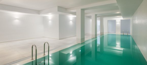 Casa de 5 dormitorios en El Madronal, Spain No. 187864 27