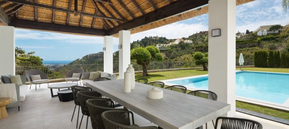 Casa de 5 dormitorios en El Madronal, Spain No. 187864 9