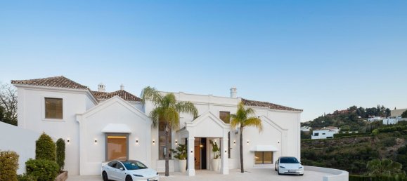 Casa de 5 dormitorios en El Madronal, Spain No. 187864 3