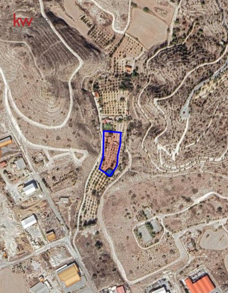 3354 m² terreno en venta en Larnaka, Cyprus № 181175