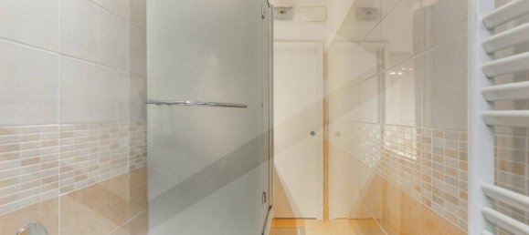 Apartamento de 3 divisões em Milan, Italy N.º 241225 22