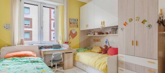 Apartamento de 3 divisões em Milan, Italy N.º 241225 17