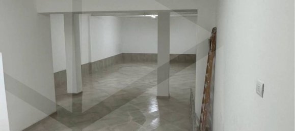 1غرفة عقار تجاري في Bari, Italy رقم 23069 3