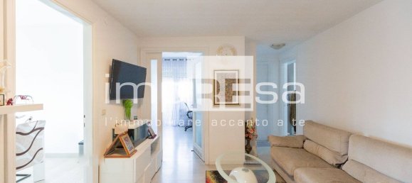 3 bedrooms Apartment in Pordenone, Italy No. 334836 2