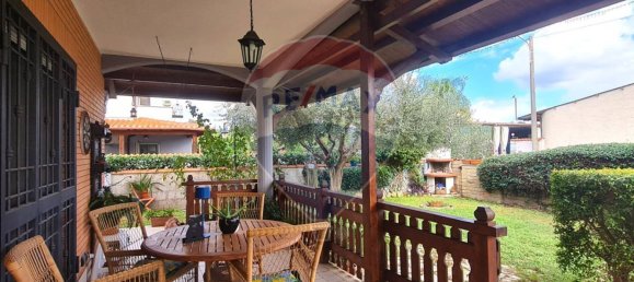 4 bedrooms Villa in Anzio, Italy No. 64218 5