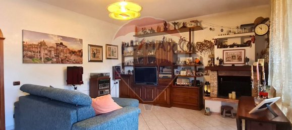 4 bedrooms Villa in Anzio, Italy No. 64218 7