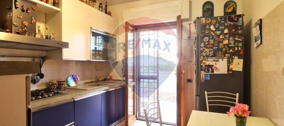 4 bedrooms Villa in Anzio, Italy No. 64218 8