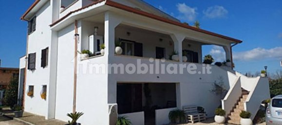 4 غرف نوم شقة في Rome, Italy رقم 352303 23