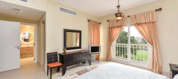 Villa T3 em The Springs, UAE N.º 106145 11