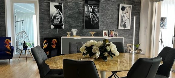 4 bedrooms Villa in Forte dei Marmi, Italy No. 165006 3