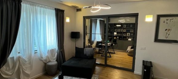 4 bedrooms Villa in Forte dei Marmi, Italy No. 165006 32