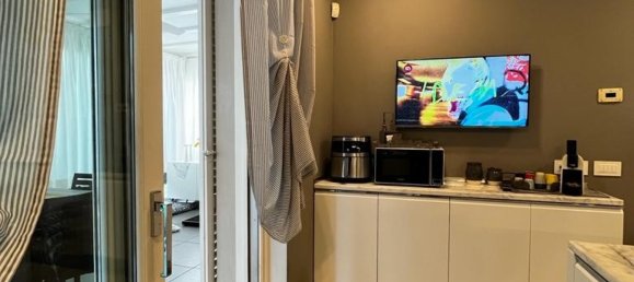 4 bedrooms Villa in Forte dei Marmi, Italy No. 165006 12