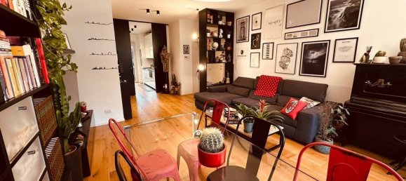 2 bedrooms Apartment in Segrate, Italy No. 358859 4