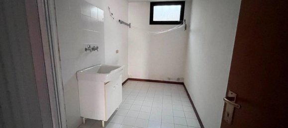 6-salle Villa à Montecatini Terme, Italy No. 156504 24