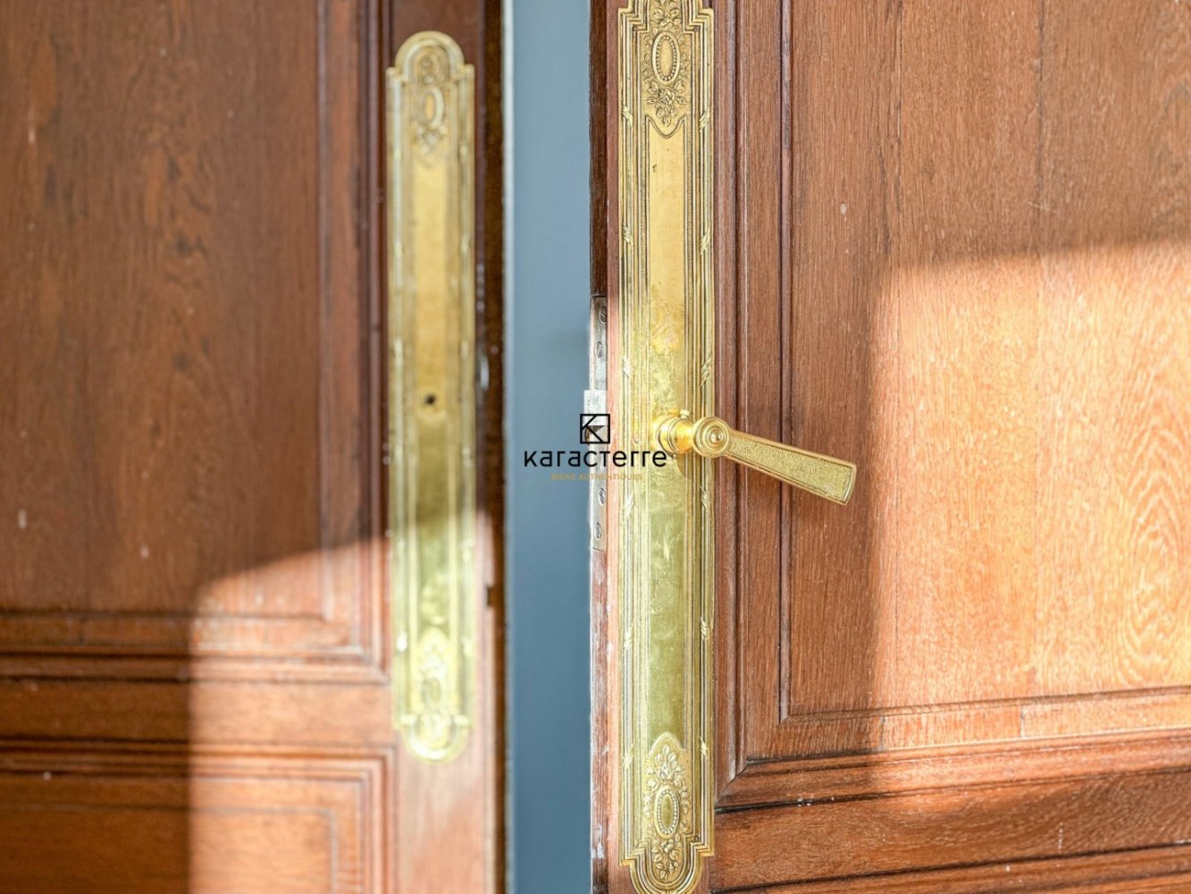 6 bedrooms House in Cholet, France No. 198402