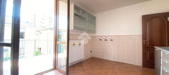 Apartamento T3 em Bollate, Italy N.º 373148 25