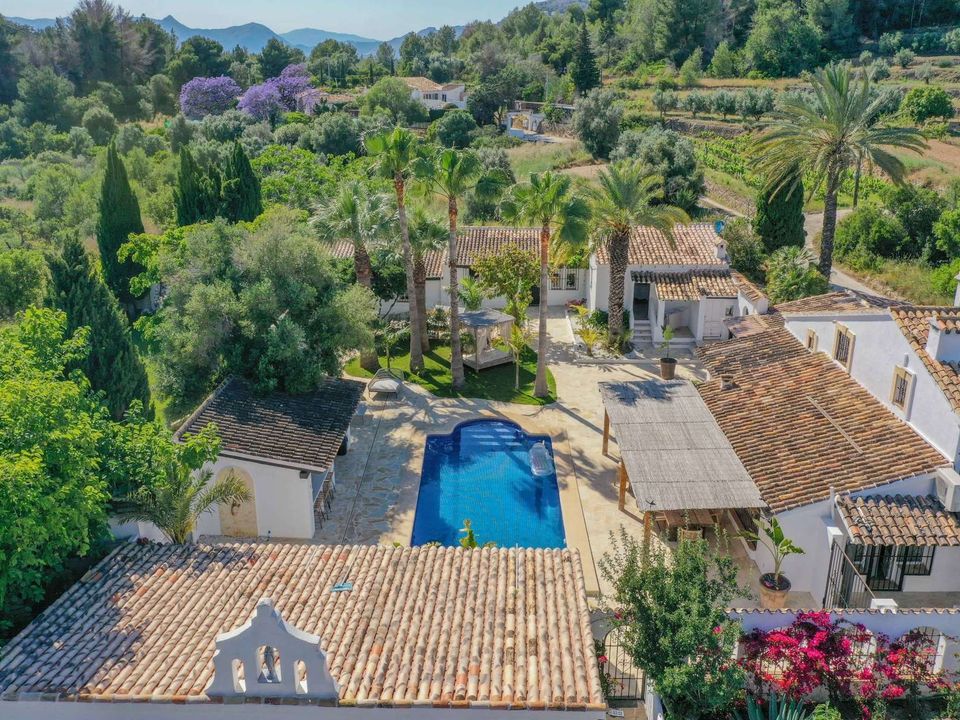 Вилла с 5 спальнями в Дения, Испания № 170307