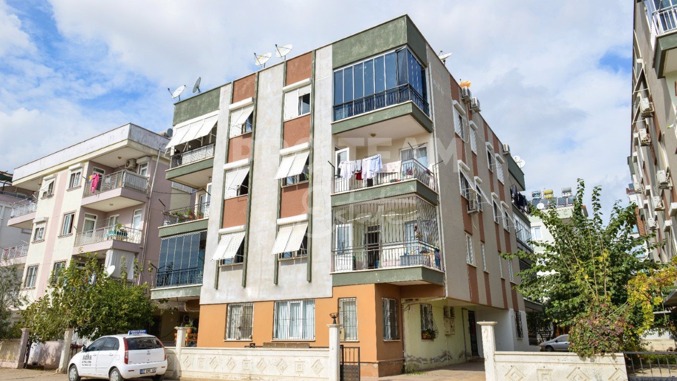 Apartamento de 4 habitaciónes en Kepez, Turkey No. 31697