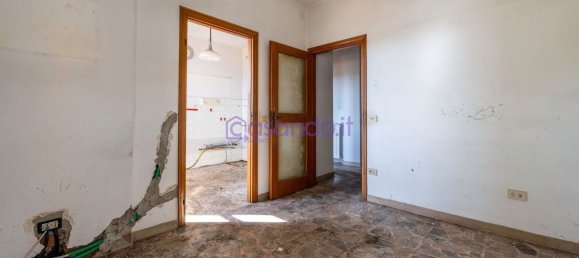 Квартира с 5 комнатами в Пиза, Италия № 49170 10