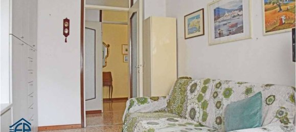 3-Zimmer Wohnung in Monza, Italy, Nr. 274209 12