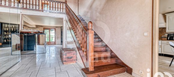 6 bedrooms House in Aulnay-sous-Bois, France No. 322028 5