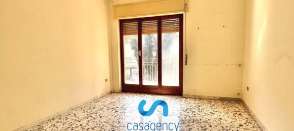 5 rooms Apartment in Caserta, Italy No. 70680 5