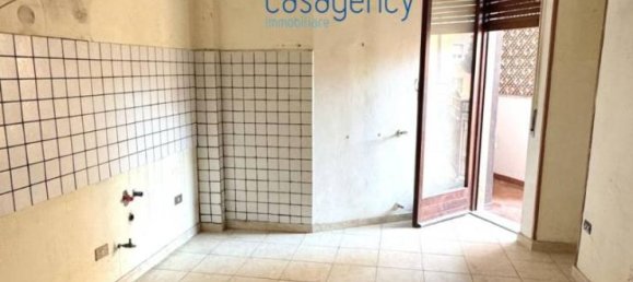5 rooms Apartment in Caserta, Italy No. 70680 4