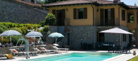 5 bedrooms Villa in Castiglione di Garfagnana, Italy No. 188138 4