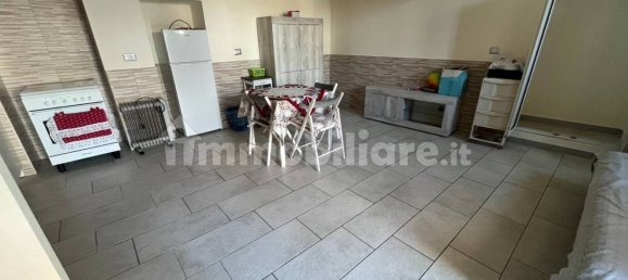Apartamento de 1 dormitorio en Valenzano, Italy No. 107807 3