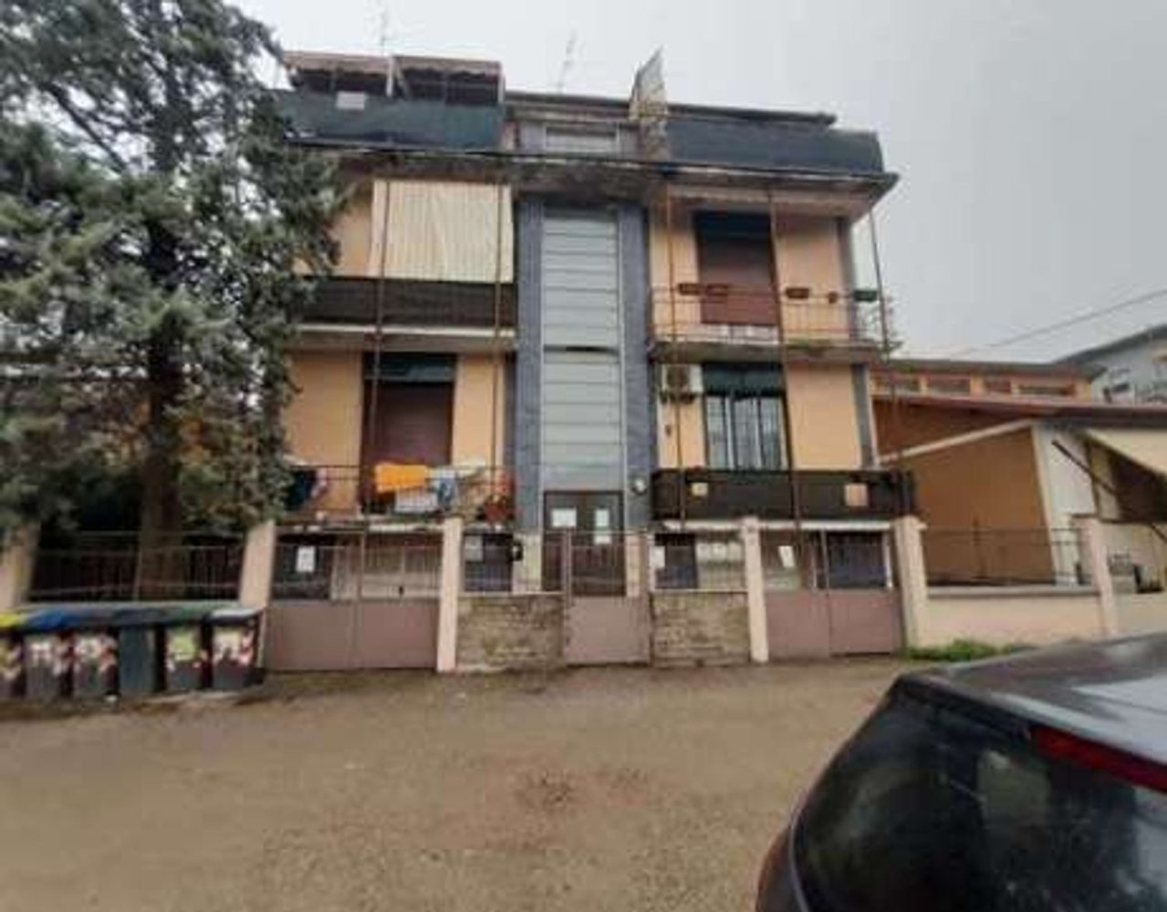 2-salle Appartement à Settimo Milanese, Italy No. 5726