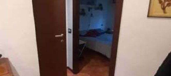 2-salle Appartement à Settimo Milanese, Italy No. 5726 2