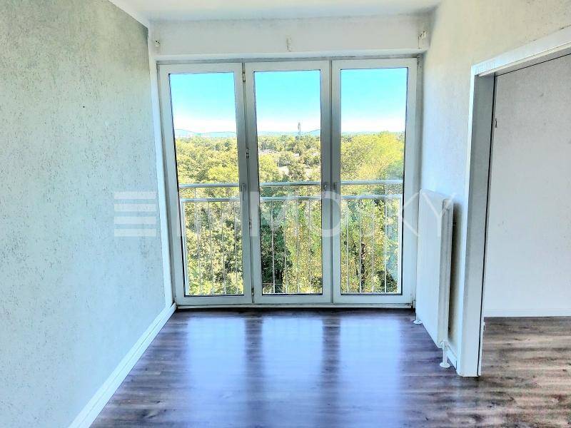 Apartamento de 4 habitaciónes en Linz, Austria No. 254552