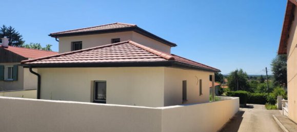 4 bedrooms Villa in Saint-Martin-du-Mont, France No. 290093 2