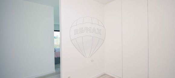 5 bedrooms House in Porto Salvo, Portugal No. 43032 28