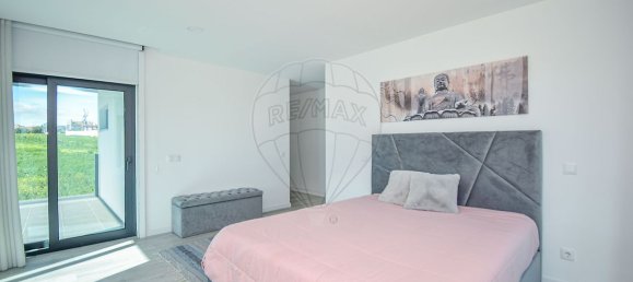 5 bedrooms House in Porto Salvo, Portugal No. 43032 26