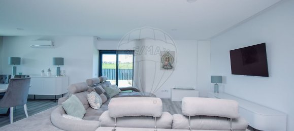 5 bedrooms House in Porto Salvo, Portugal No. 43032 10