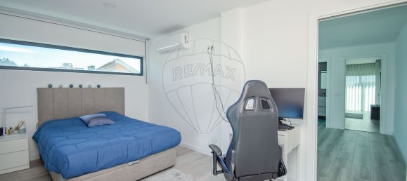 5 bedrooms House in Porto Salvo, Portugal No. 43032 34