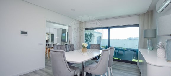 5 bedrooms House in Porto Salvo, Portugal No. 43032 13