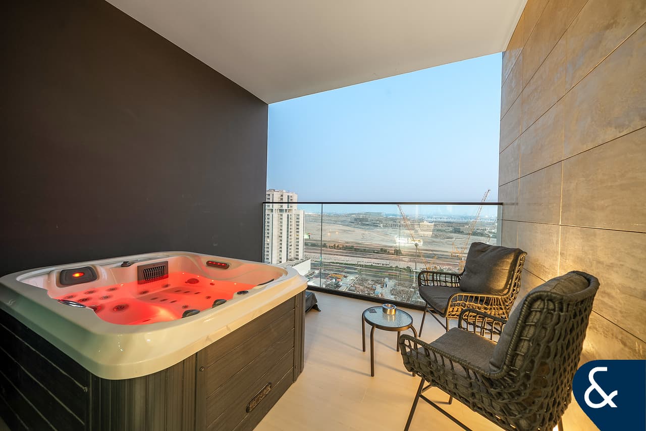Studio in TRILLIONAIRE RESIDENCES, Business Bay, UAE No. 121963